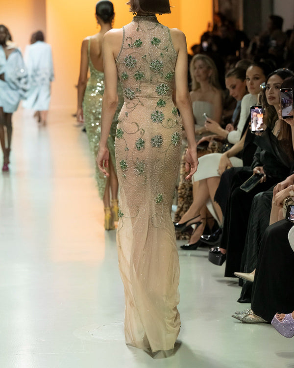 Beaded Halter Tulle Dress with Crystallization and Intricate Motifs