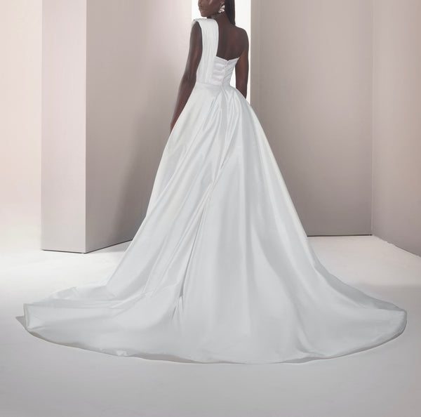 Asymmetrical Off-White Taffeta Dress