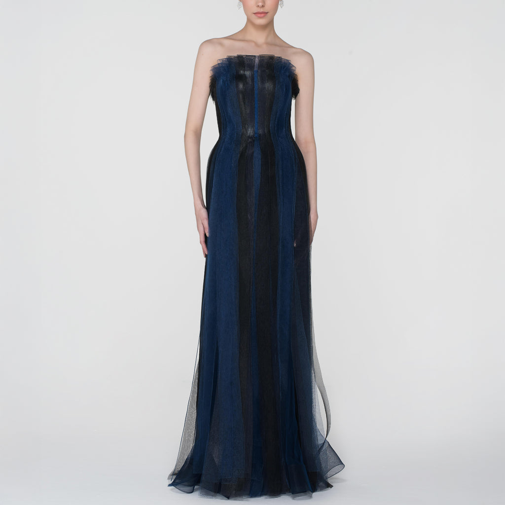 فستان تول بدون حمالات من Midnight Elegance