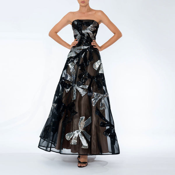 Guilmi Model Dress