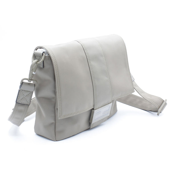 Beige Medium Baguette Messenger Bag